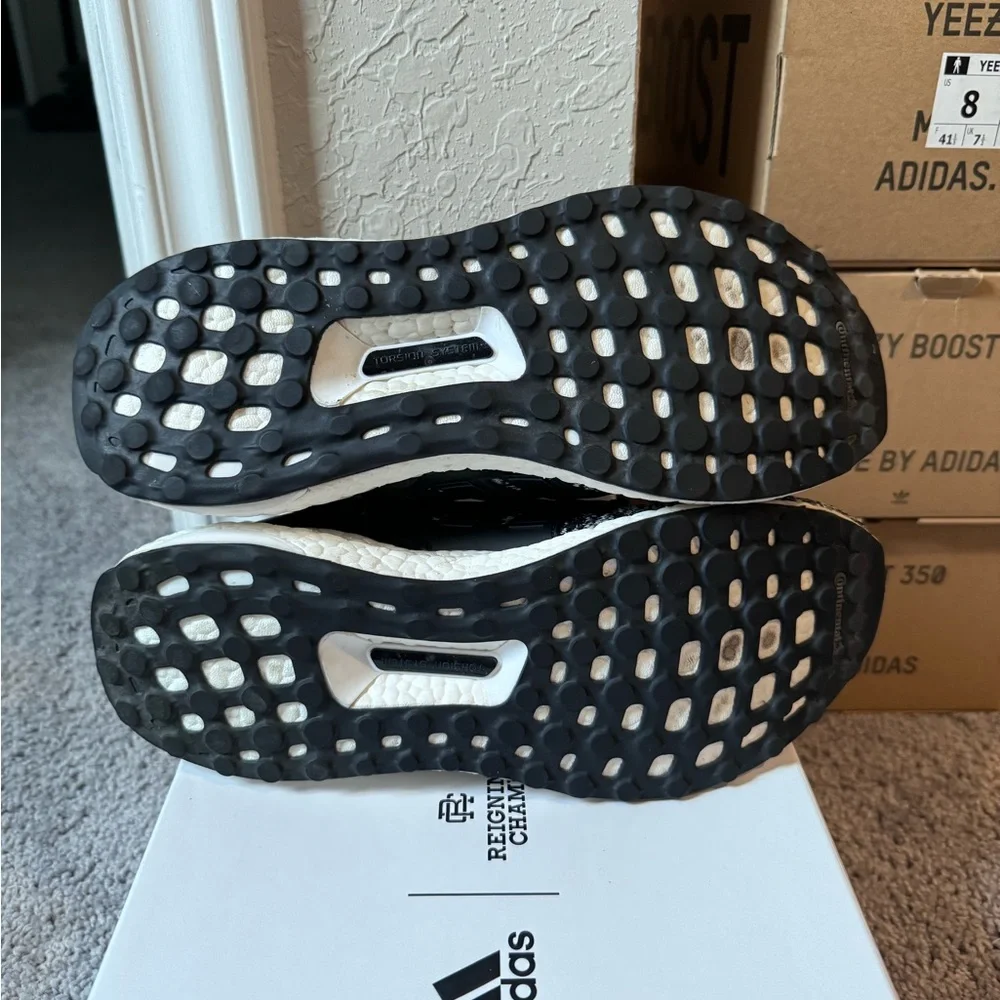 Adidas Ultra boost 1.0 Oreo reigning champ consortium sz 8 - Picture 7 of 8